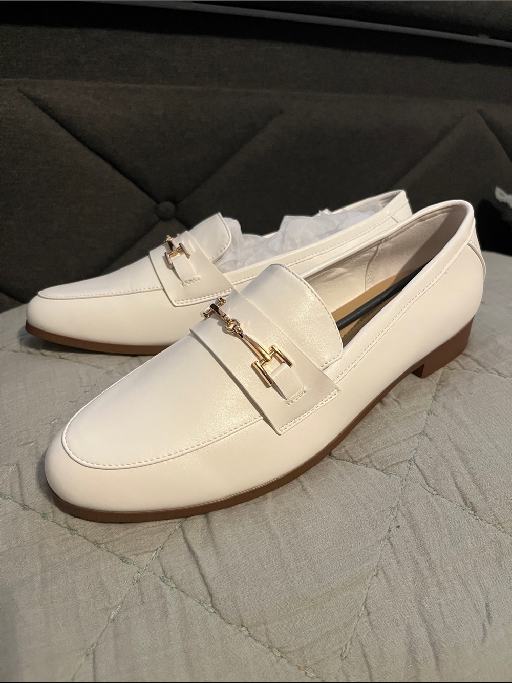Classic White Women's Loafers with Gold Accent